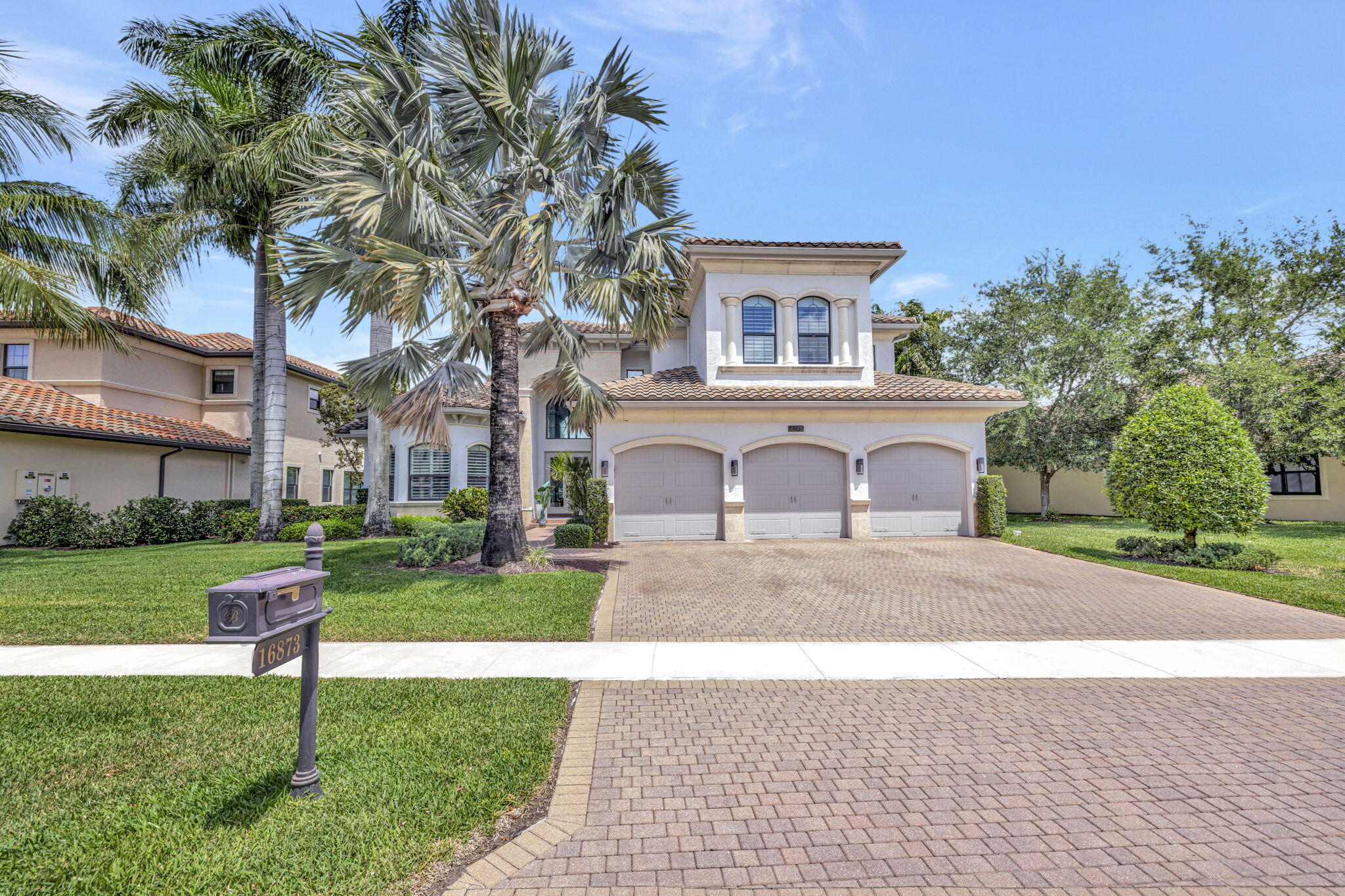 16873 Charles River Drive, Delray Beach, Palm Beach County, Florida - 6 Bedrooms  
7.5 Bathrooms - 