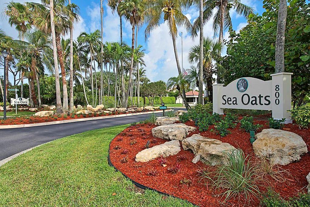 Property for Sale at 205 Sea Oats Drive H, Juno Beach, Palm Beach County, Florida - Bedrooms: 3 
Bathrooms: 2  - $584,635