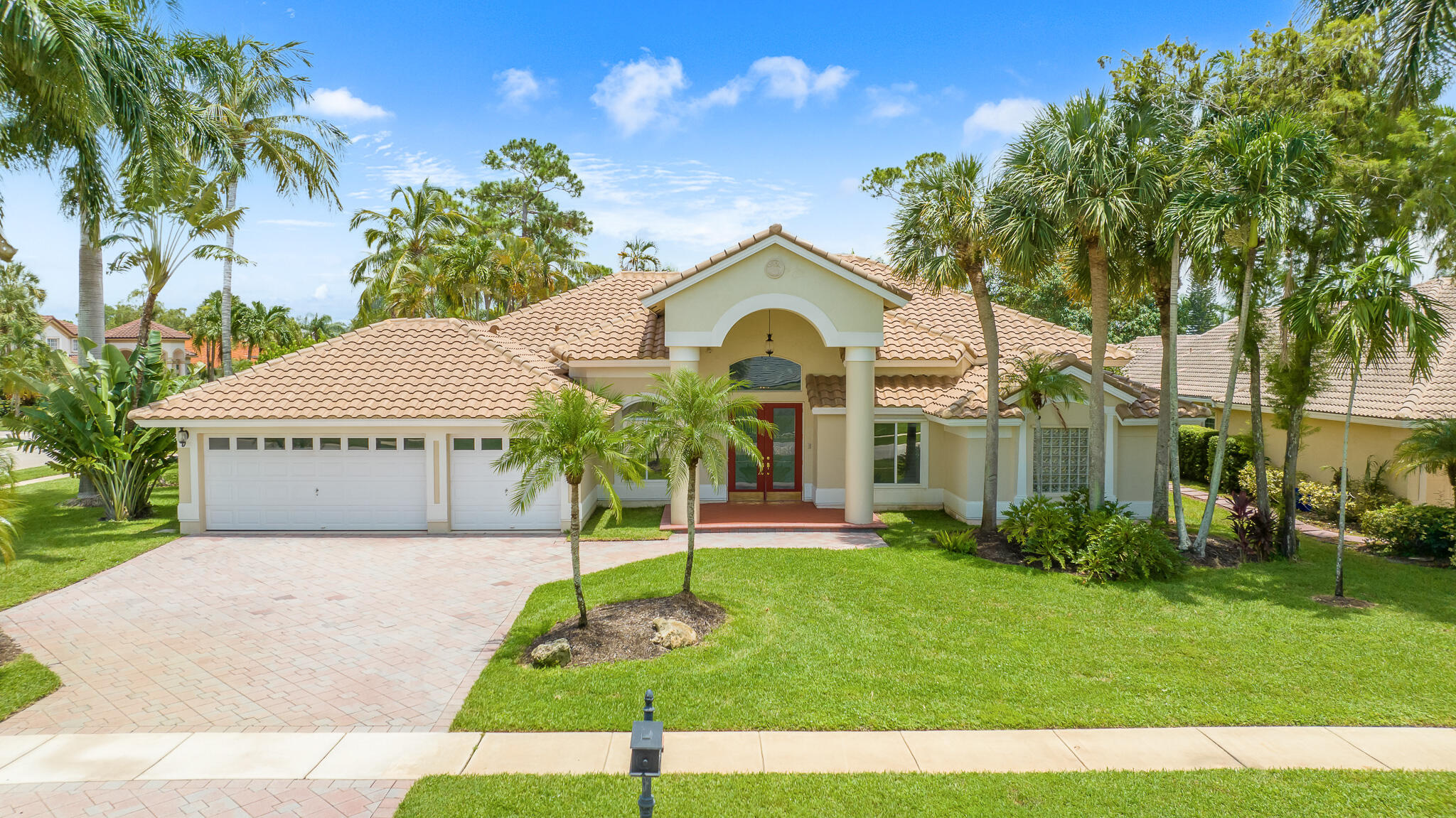 15772 Cypress Park Drive, Wellington, Palm Beach County, Florida - 4 Bedrooms  
3 Bathrooms - 