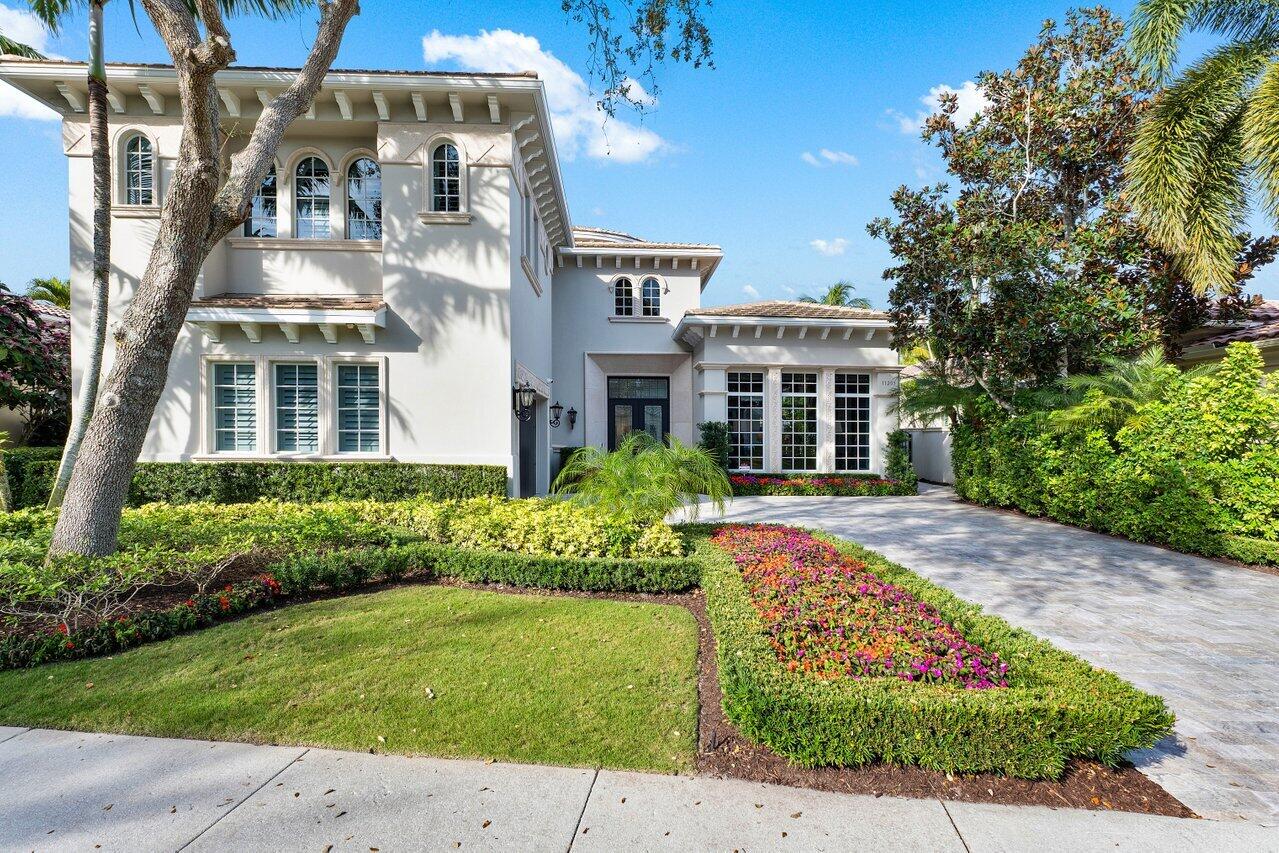 11205 Orange Hibiscus Lane, Palm Beach Gardens, Palm Beach County, Florida - 5 Bedrooms  
5.5 Bathrooms - 