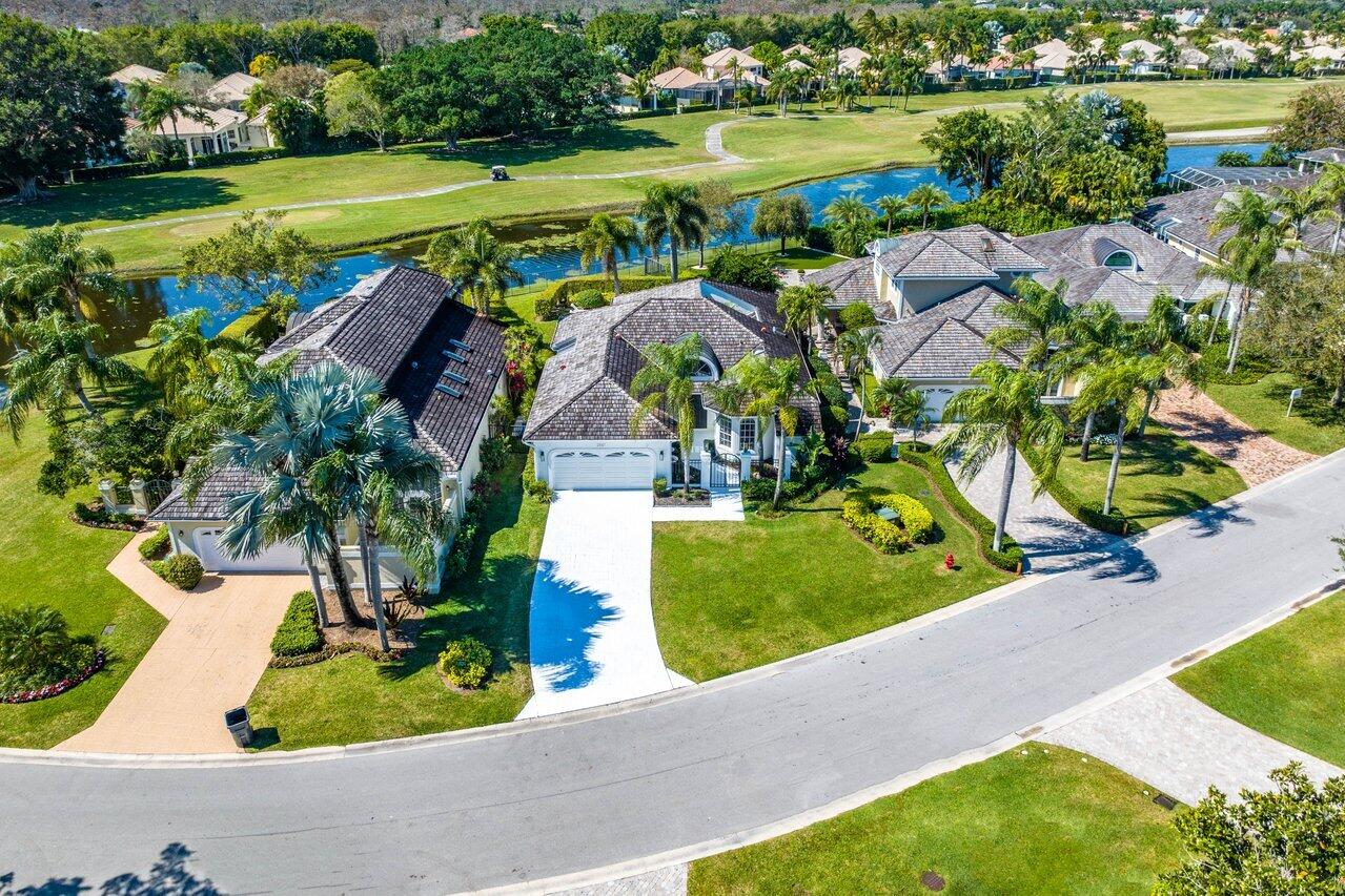 Property for Sale at 2587 Muir Circle, Wellington, Palm Beach County, Florida - Bedrooms: 3 
Bathrooms: 2.5  - $1,785,000