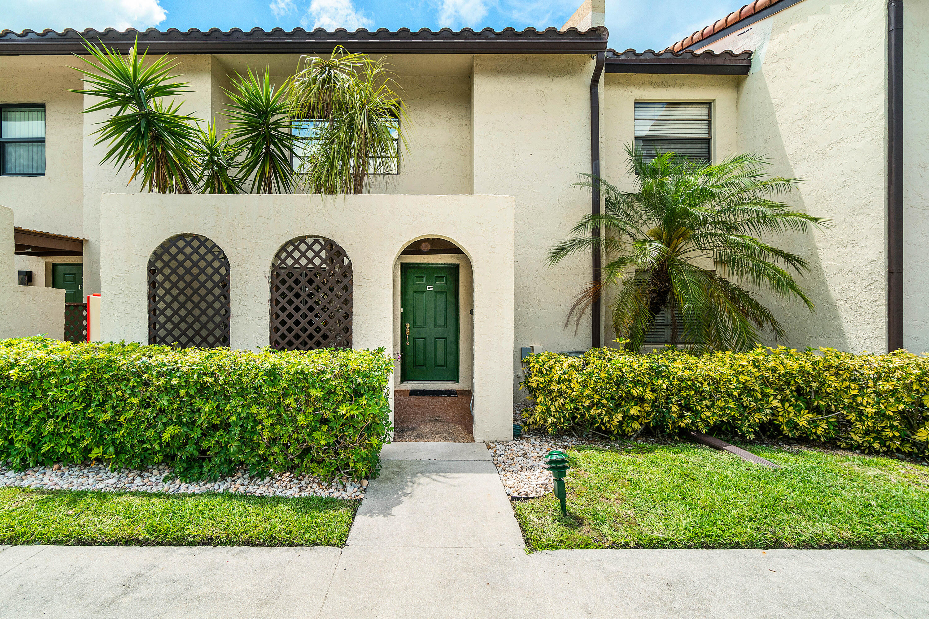 21863 Arriba Real Real 8G, Boca Raton, Palm Beach County, Florida - 2 Bedrooms  
2.5 Bathrooms - 