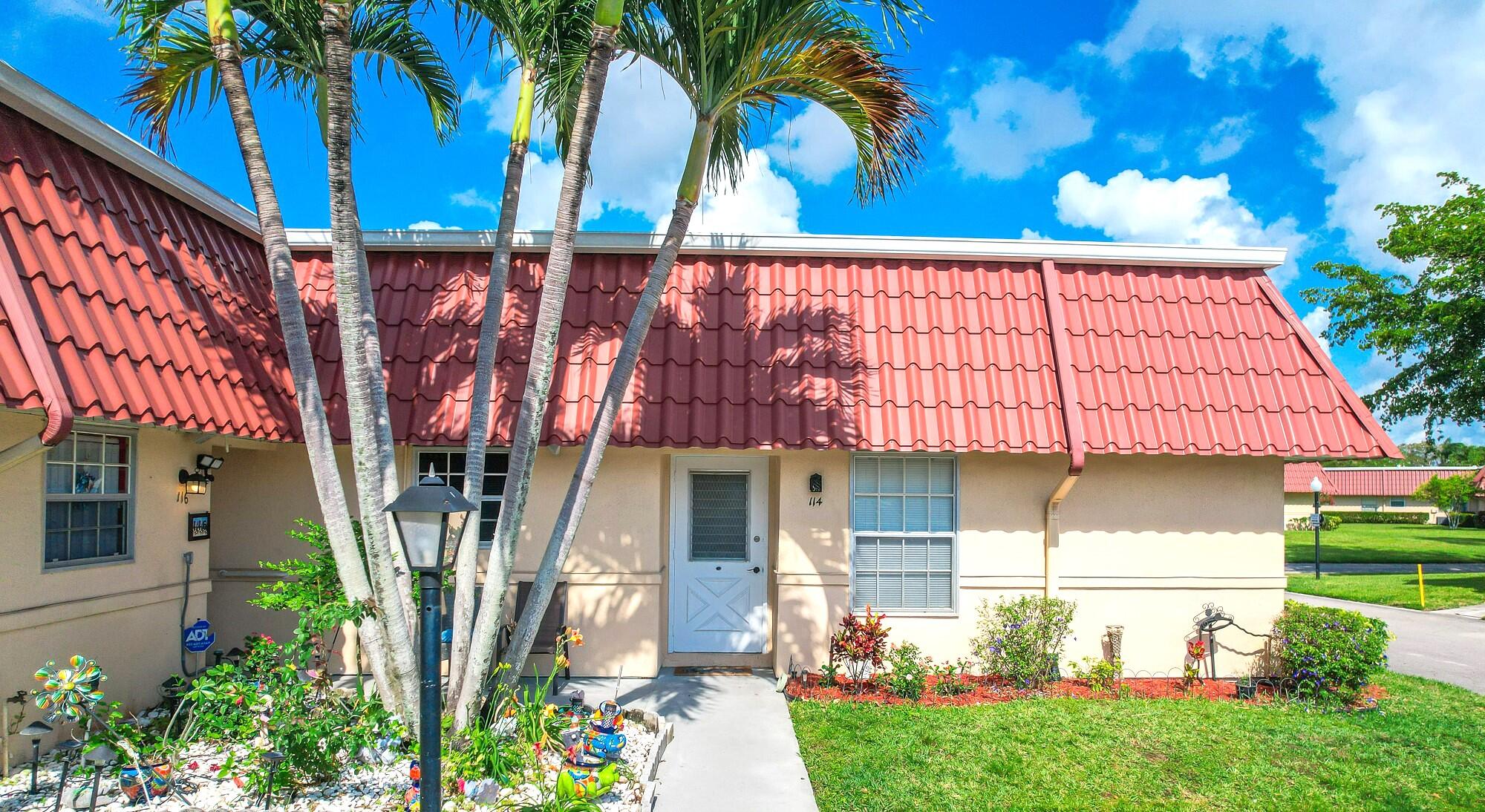 Property for Sale at 114 Amherst Lane, Lake Worth, Palm Beach County, Florida - Bedrooms: 2 
Bathrooms: 1  - $179,000