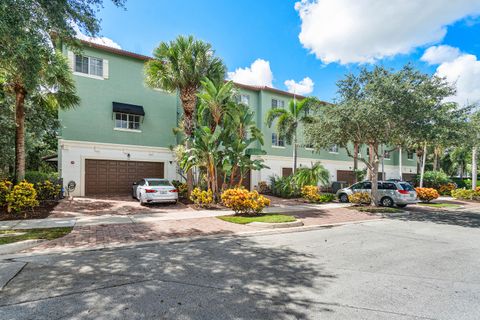 Photo of 34 NW 7th Street #34, Boca Raton, FL 33432 (MLS # RX-11129228)