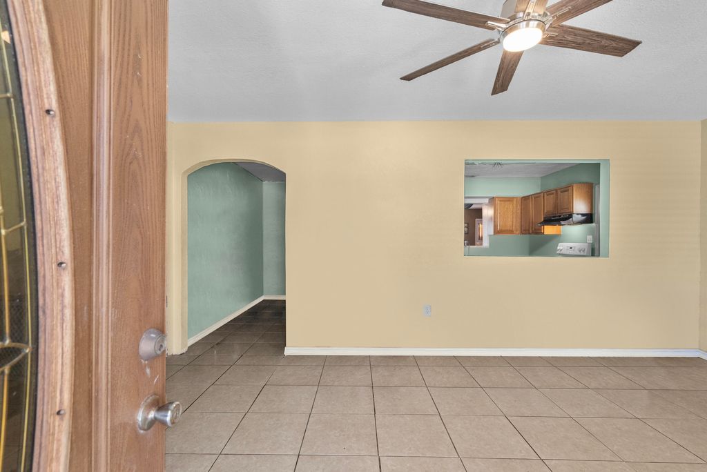 Photo of 1117 S 7th Street, Fort Pierce, FL 34950 (MLS # RX-10924176)