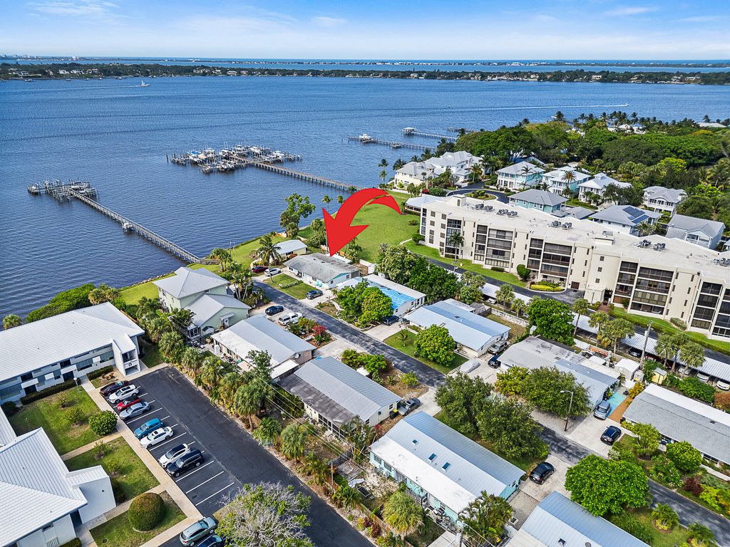 Photo of 13 SE Sailfish Lane, Stuart, FL 34996 (MLS # RX-11100930)