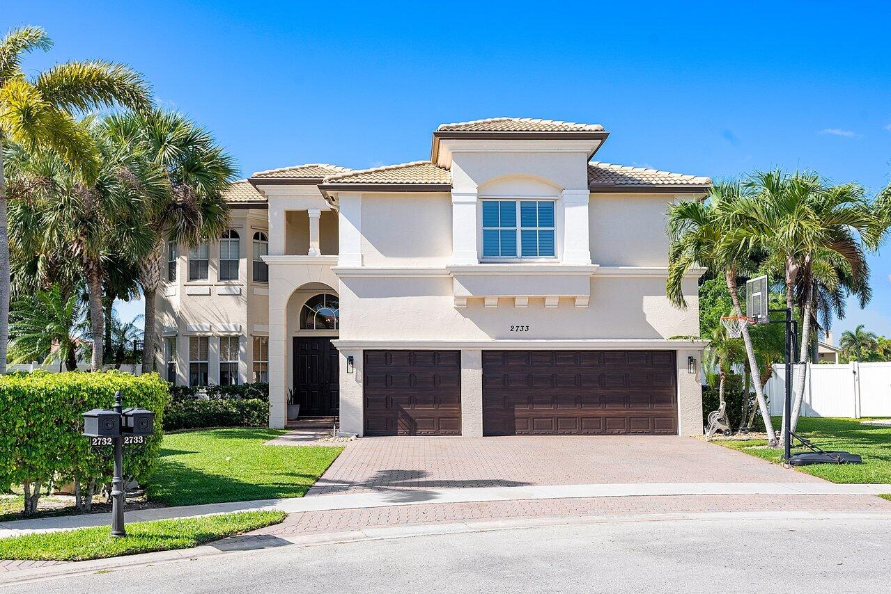 Property for Sale at 2733 Eleanor Way, Wellington, Palm Beach County, Florida - Bedrooms: 5 
Bathrooms: 4  - $1,250,000