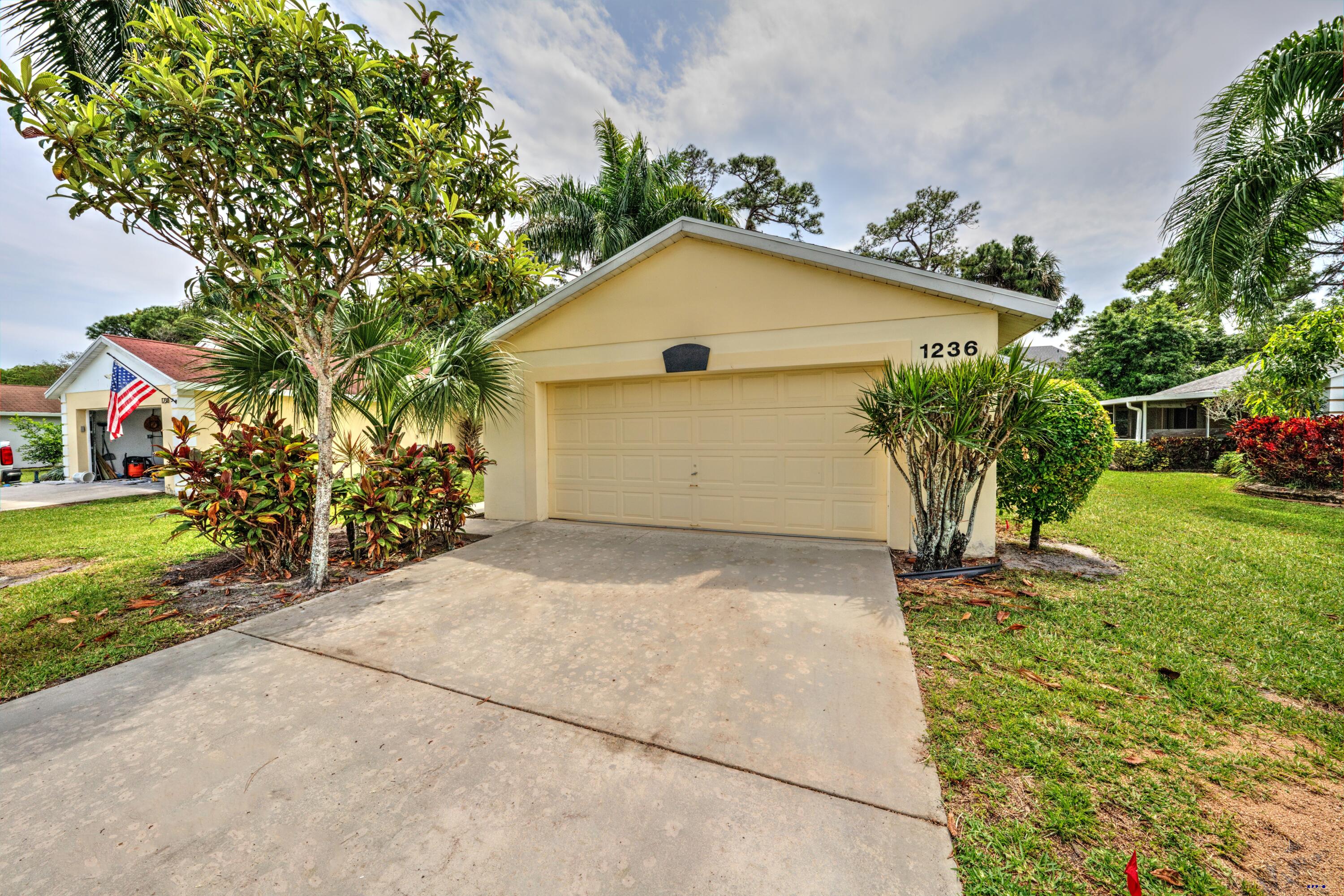 Property for Sale at 1236 Pine Sage Circle, West Palm Beach, Palm Beach County, Florida - Bedrooms: 3 
Bathrooms: 2  - $369,000