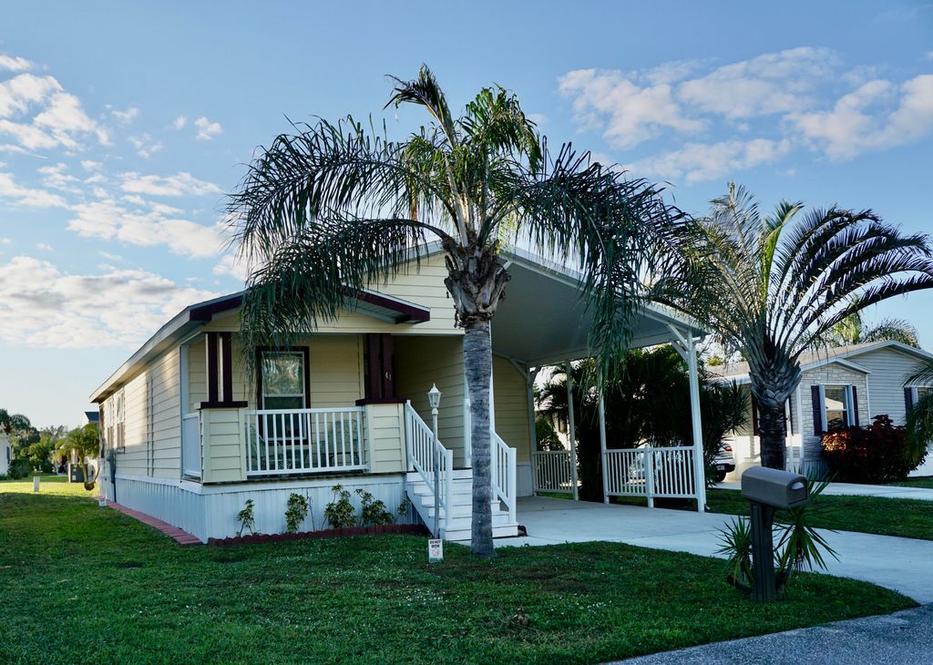 Photo of 41 Montilla Way, Port Saint Lucie, FL 34952 (MLS # RX-11072283)