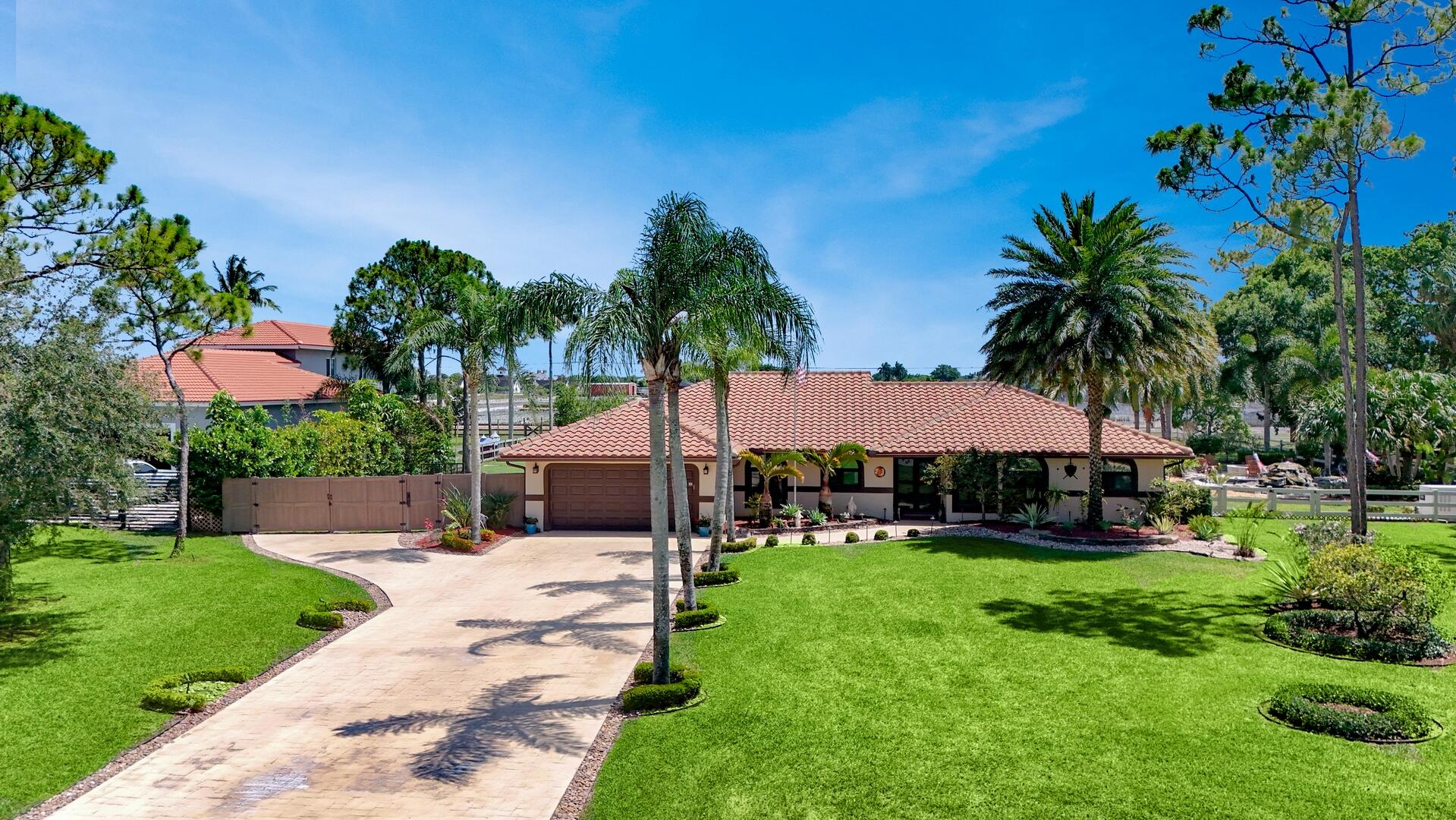 Property for Sale at 9116 Talway Circle, Boynton Beach, Palm Beach County, Florida - Bedrooms: 5 
Bathrooms: 3  - $1,525,000