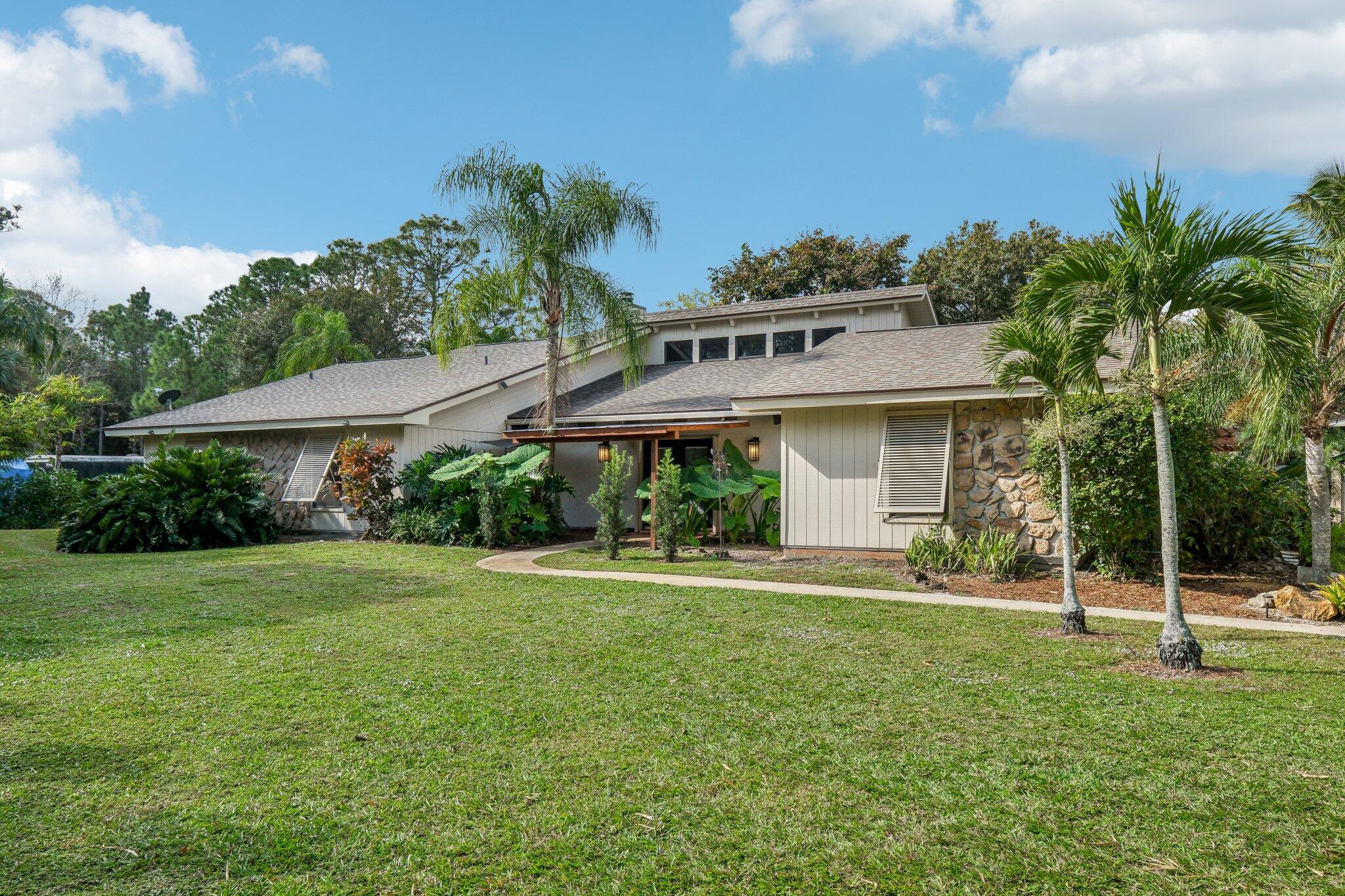 Property for Sale at 17333 128th Trail, Jupiter, Palm Beach County, Florida - Bedrooms: 4 
Bathrooms: 2  - $799,000