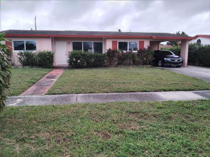 321 W 18th Street, Riviera Beach, Palm Beach County, Florida - 3 Bedrooms  
2 Bathrooms - 