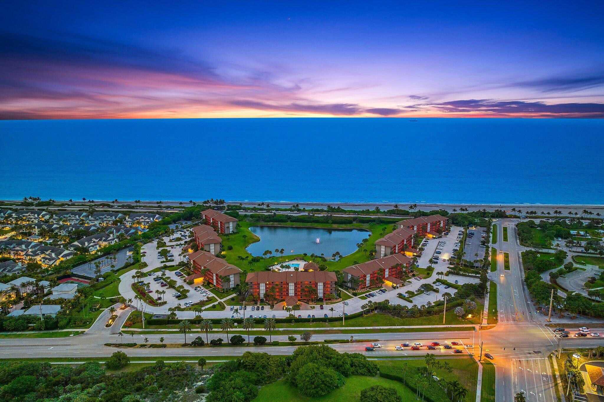 Property for Sale at 401 S Seas Drive 404, Jupiter, Palm Beach County, Florida - Bedrooms: 2 
Bathrooms: 2  - $599,999