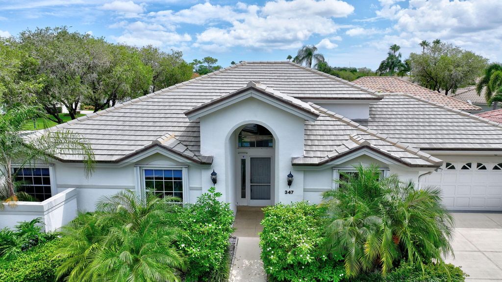 Photo of 347 Eagleton Golf Drive, Palm Beach Gardens, FL 33418 (MLS # RX-11018486)