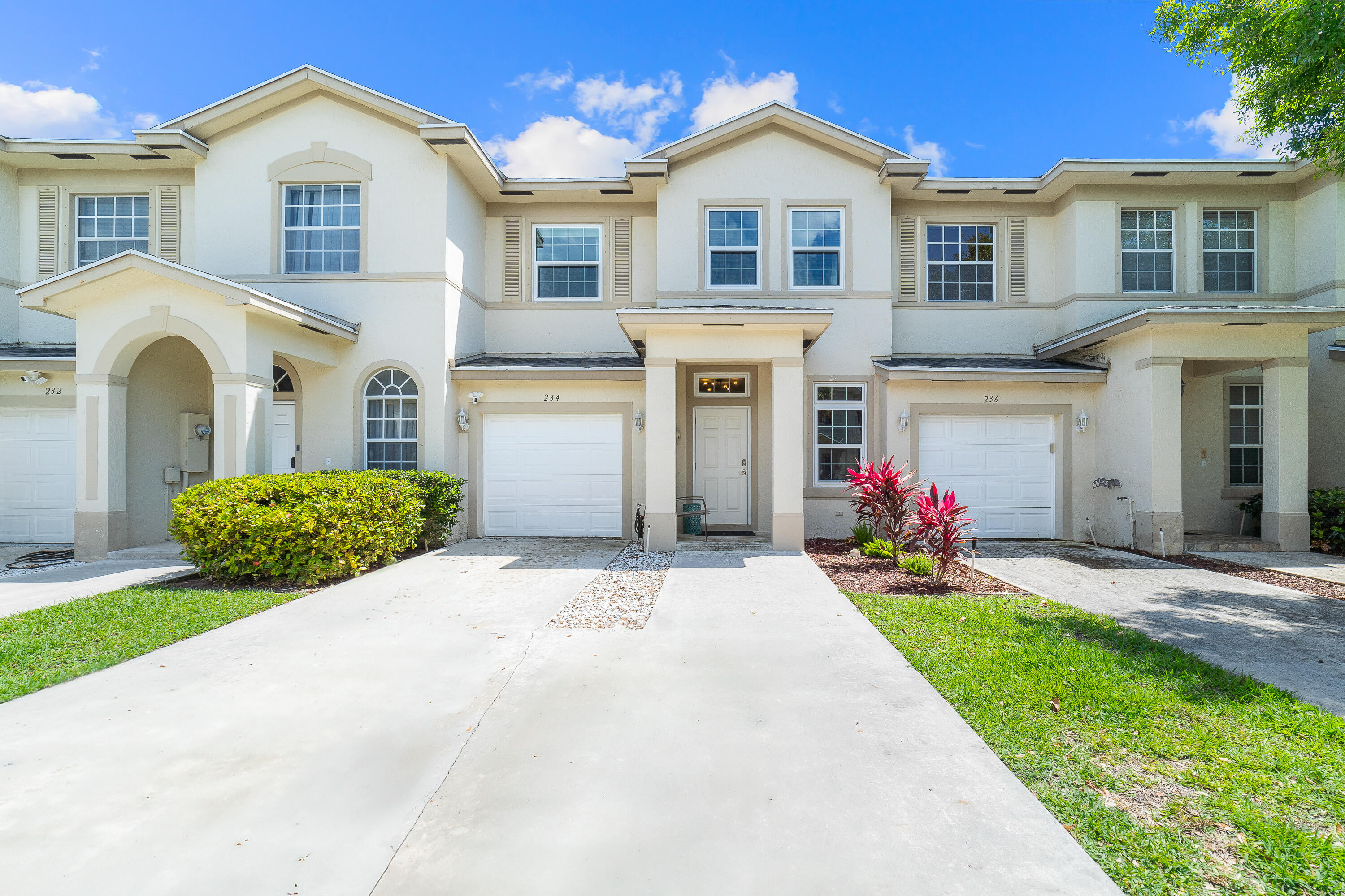 Property for Sale at 234 Birch Street, Boynton Beach, Palm Beach County, Florida - Bedrooms: 3 
Bathrooms: 2.5  - $420,000