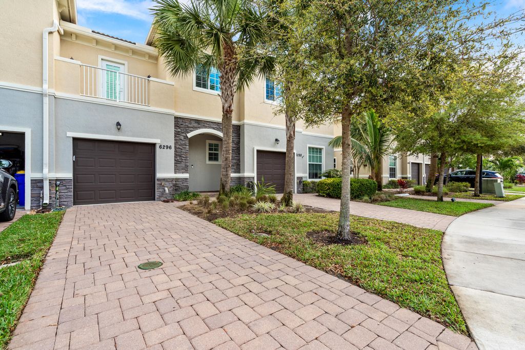 Photo of 6296 SE Portofino Circle, Hobe Sound, FL 33455 (MLS # RX-11067194)