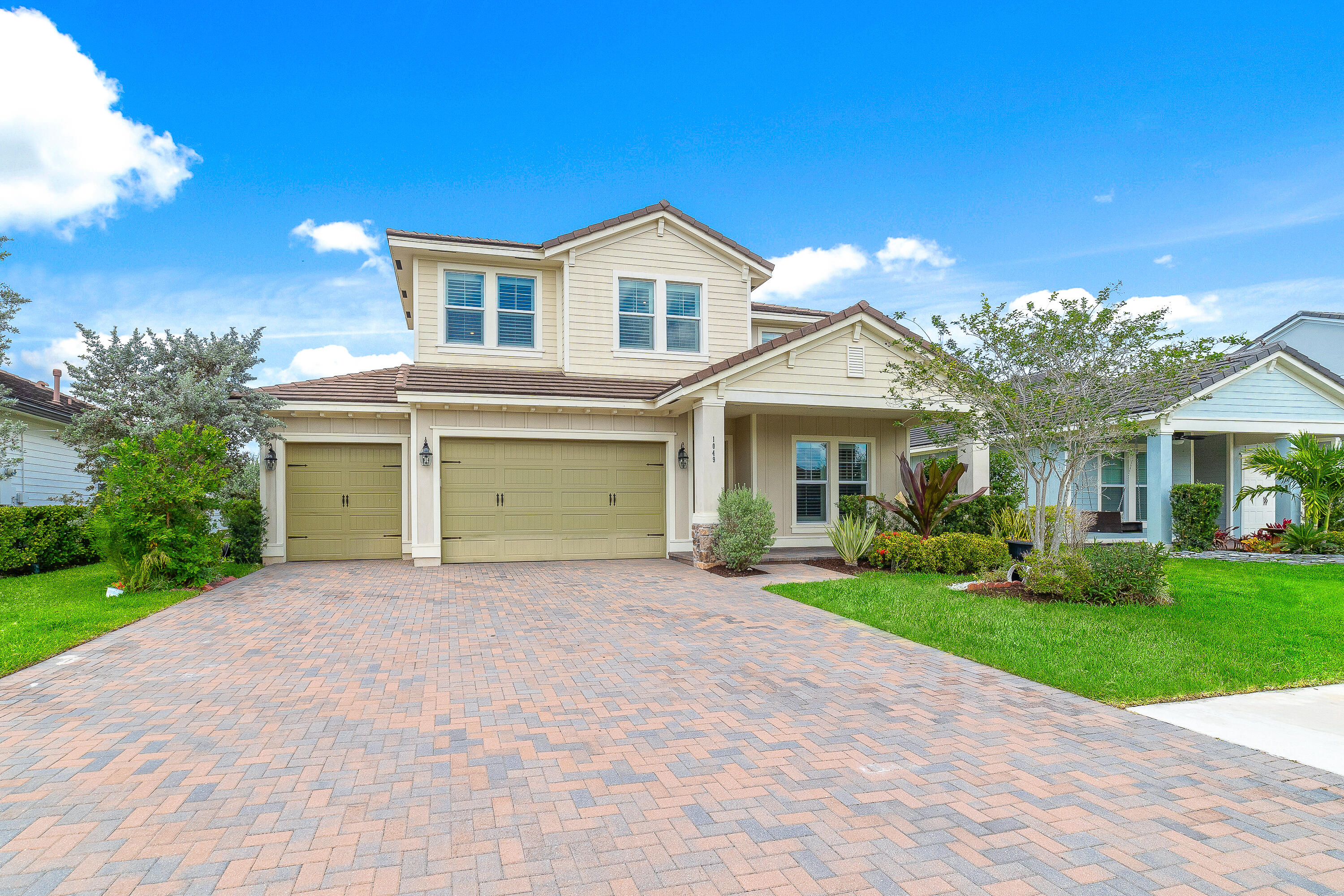 1049 Sterling Pine Place, Loxahatchee, Palm Beach County, Florida - 4 Bedrooms  
4 Bathrooms - 