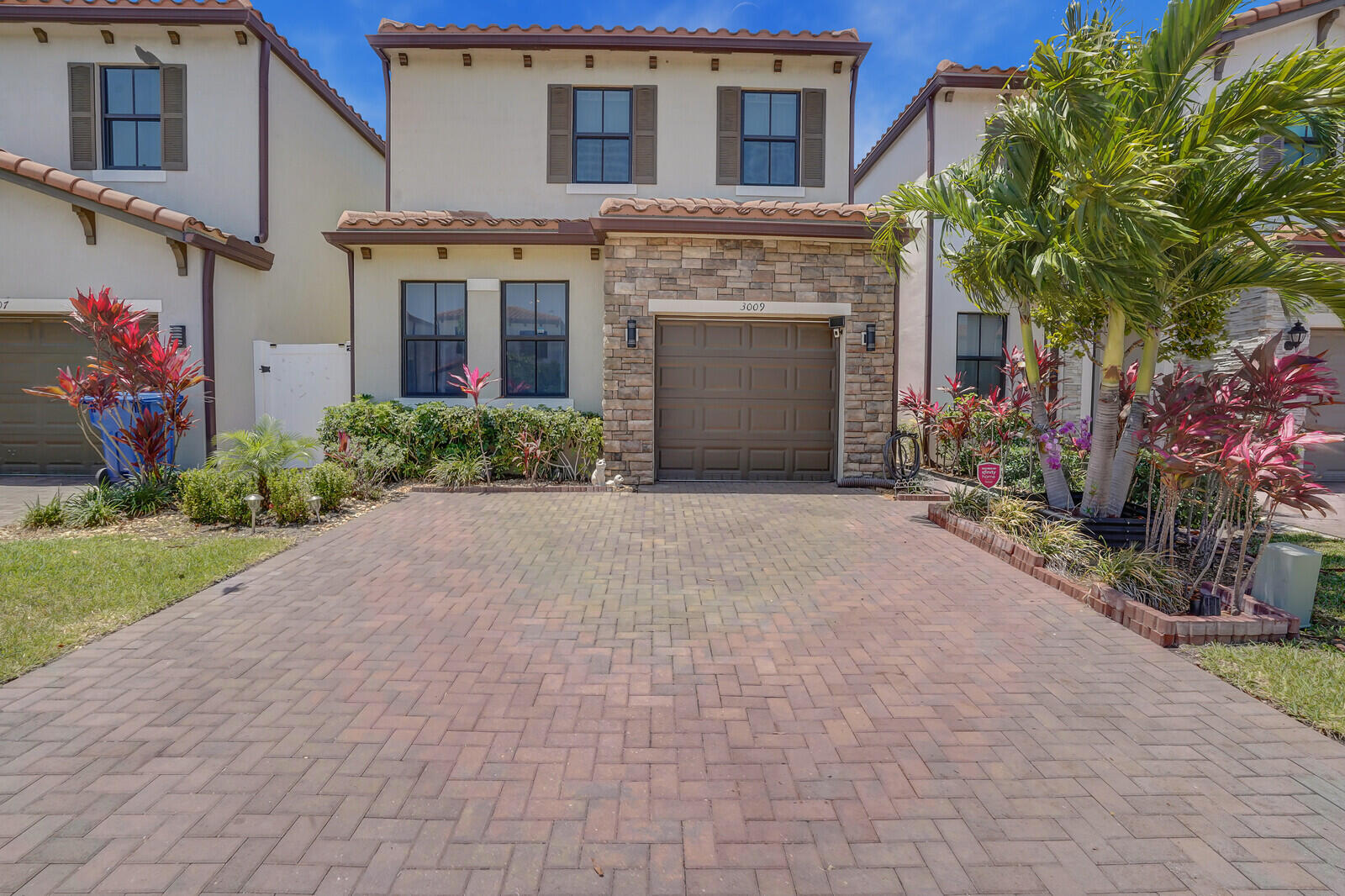 Property for Sale at 3009 Hop Tree Way, Riviera Beach, Palm Beach County, Florida - Bedrooms: 4 
Bathrooms: 3.5  - $549,999