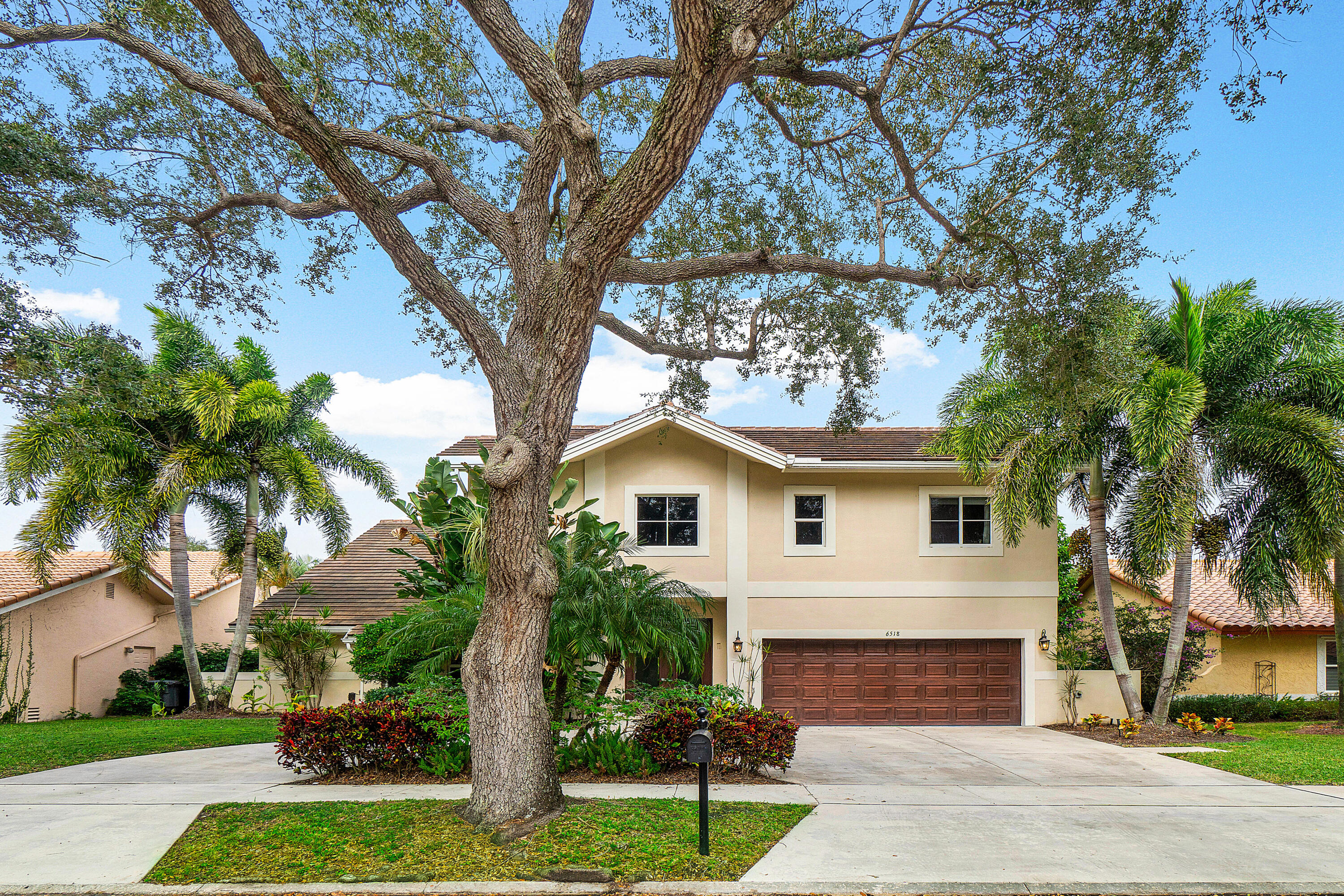 Property for Sale at 6518 Timber Lane, Boca Raton, Palm Beach County, Florida - Bedrooms: 6 
Bathrooms: 4.5  - $1,599,000