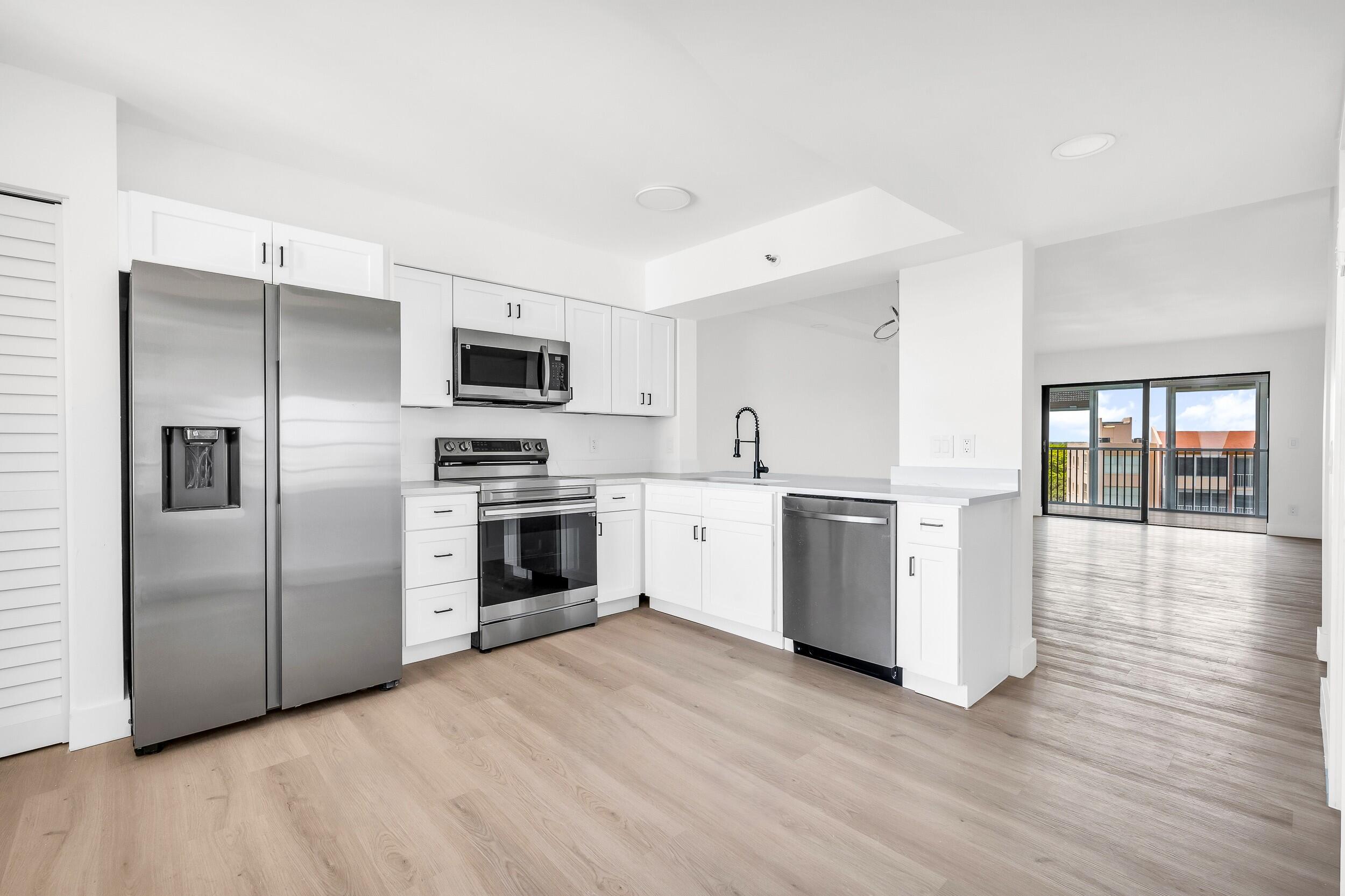 Property for Sale at 14475 Strathmore Lane 808, Delray Beach, Palm Beach County, Florida - Bedrooms: 2 
Bathrooms: 2  - $305,000