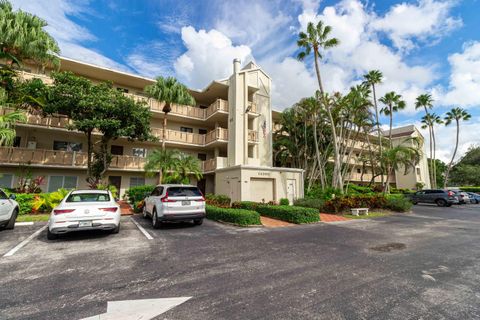 Photo of 14360 Strathmore Lane #406, Delray Beach, FL 33446 (MLS # RX-11127003)