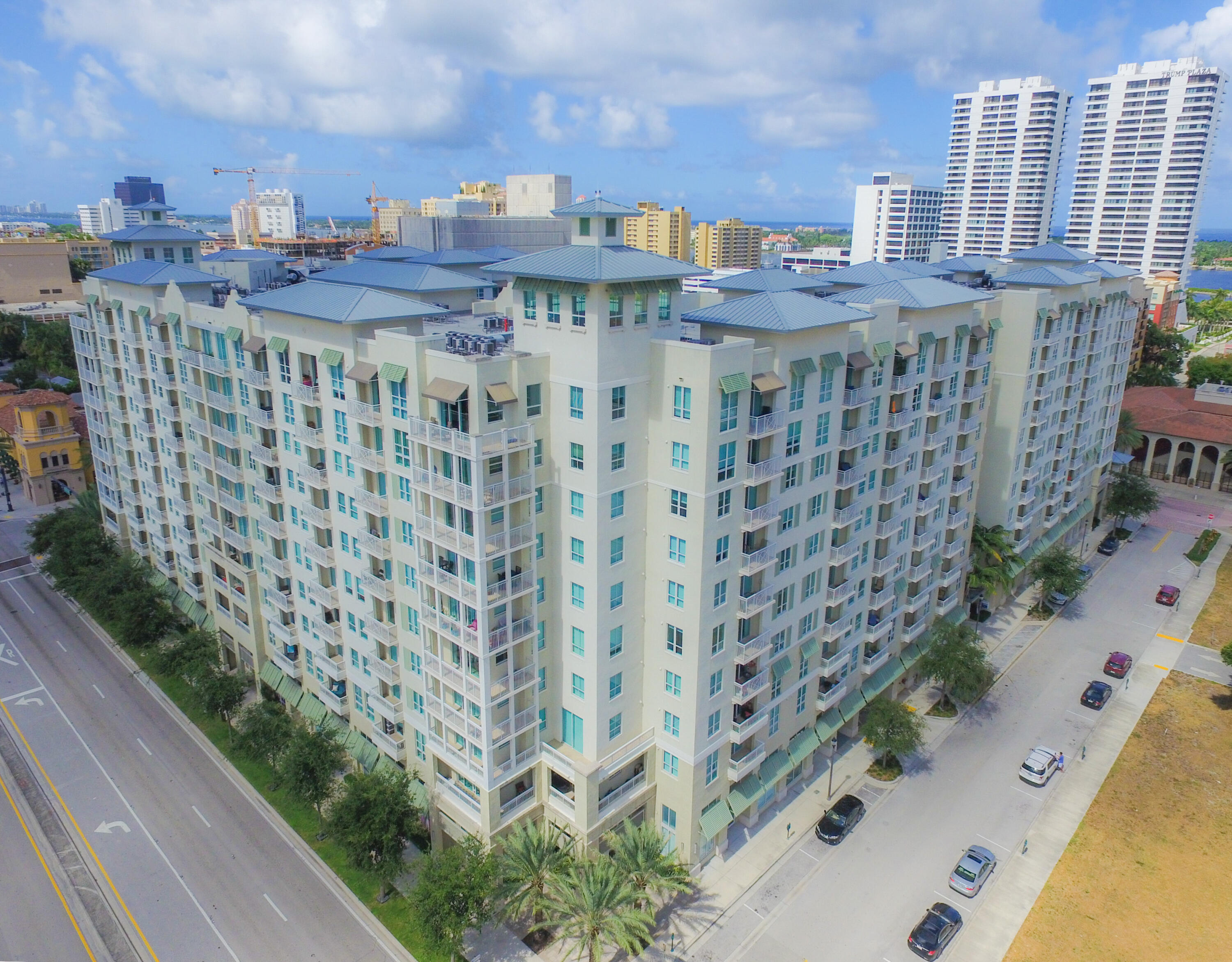 Property for Sale at 480 Hibiscus Street 709, West Palm Beach, Palm Beach County, Florida - Bedrooms: 2 
Bathrooms: 2  - $610,000