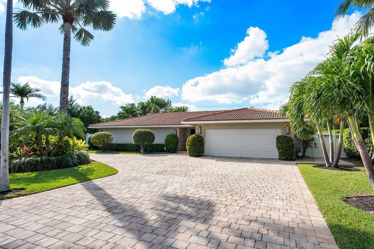 1701 Cocoanut Road, Boca Raton, Palm Beach County, Florida - 4 Bedrooms  
4.5 Bathrooms - 