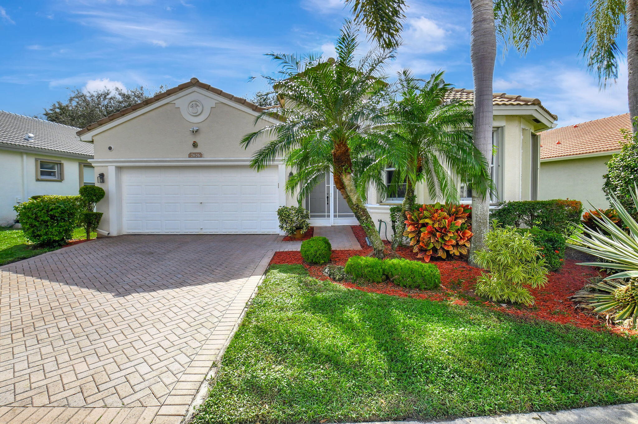 7676 New Holland Way, Boynton Beach, Palm Beach County, Florida - 3 Bedrooms  
2.5 Bathrooms - 