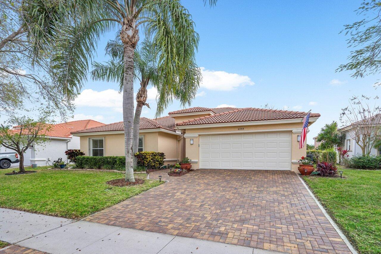 Property for Sale at 6088 Royal Birkdale Drive, Lake Worth, Palm Beach County, Florida - Bedrooms: 4 
Bathrooms: 2.5  - $699,900
