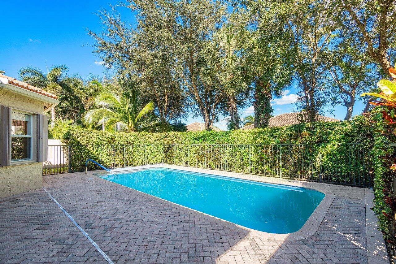 10622 Silverton Lane, Boynton Beach, Palm Beach County, Florida - 3 Bedrooms  
2 Bathrooms - 