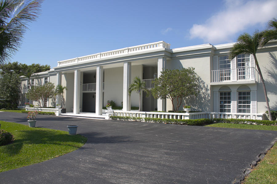 Photo 1 of 2170 Ibis Isle Road 3, Palm Beach, Florida, $410,000, Web #: 10026373