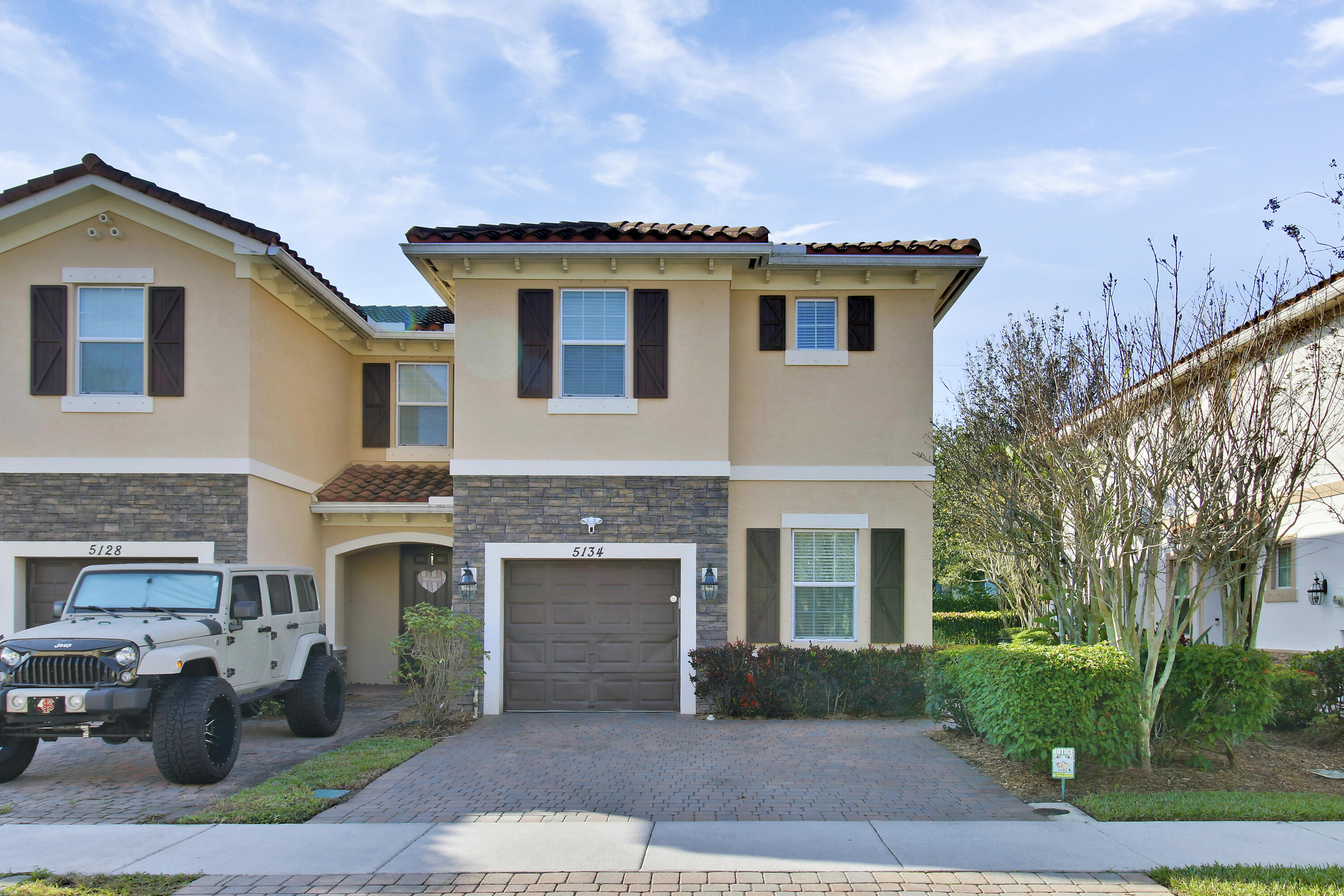 Property for Sale at 5134 Ashley River Road, West Palm Beach, Palm Beach County, Florida - Bedrooms: 4 
Bathrooms: 3  - $465,000