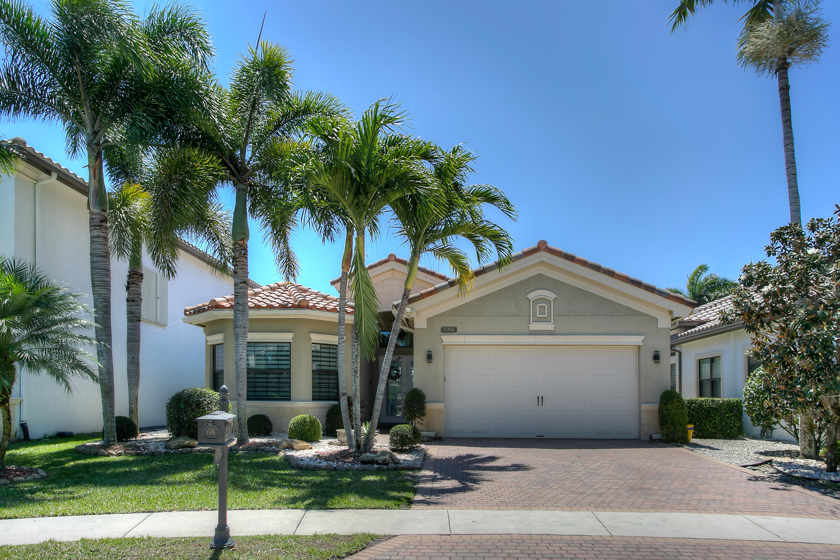 Property for Sale at 8986 Little Falls Way, Delray Beach, Palm Beach County, Florida - Bedrooms: 3 
Bathrooms: 3  - $1,559,900
