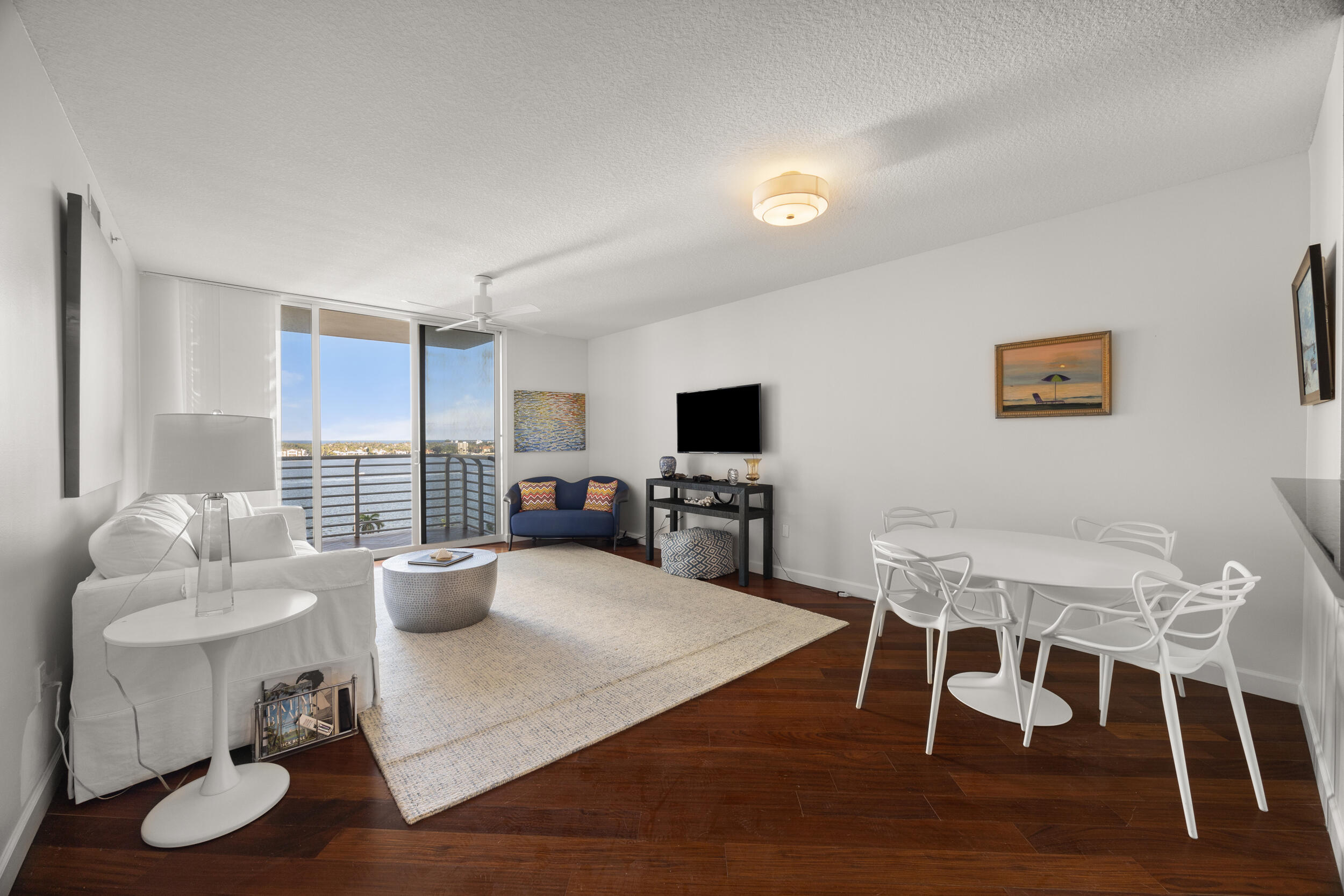 Property for Sale at 1551 N Flagler Drive 1012, West Palm Beach, Palm Beach County, Florida - Bedrooms: 1 
Bathrooms: 1  - $450,000