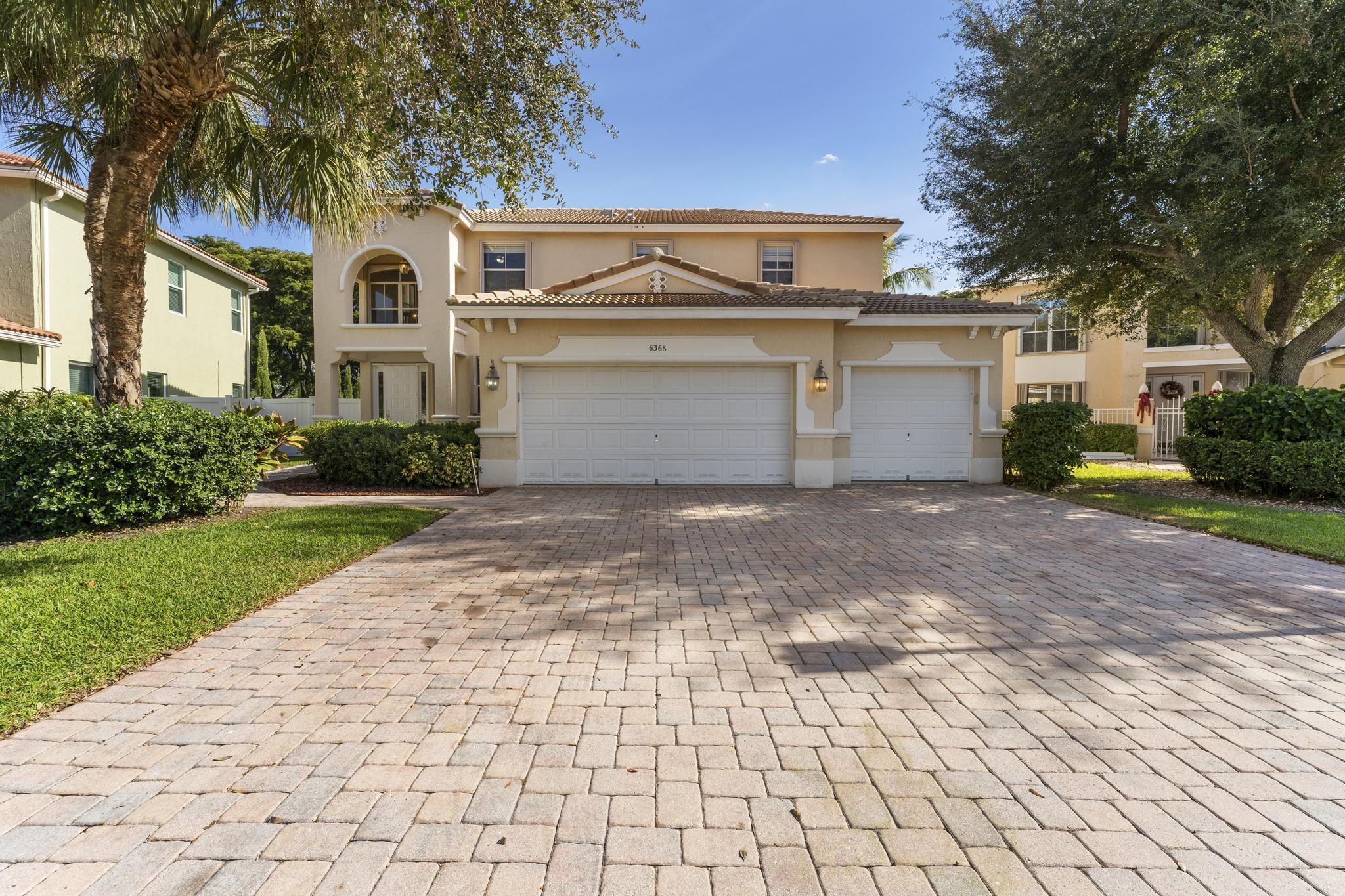 Property for Sale at 6368 C Durham Drive, Lake Worth, Palm Beach County, Florida - Bedrooms: 5 
Bathrooms: 3  - $725,000