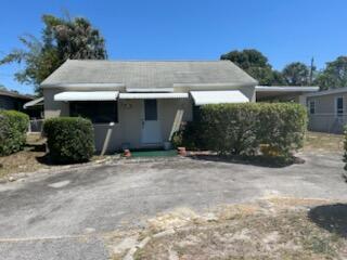 1156 W 33rd Street, Riviera Beach, Palm Beach County, Florida - 3 Bedrooms  
2.5 Bathrooms - 