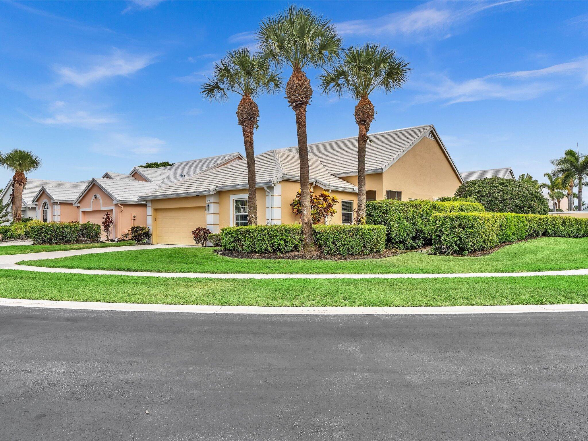 Property for Sale at 8253 Horseshoe Bay Road, Boynton Beach, Palm Beach County, Florida - Bedrooms: 3 
Bathrooms: 2  - $459,000