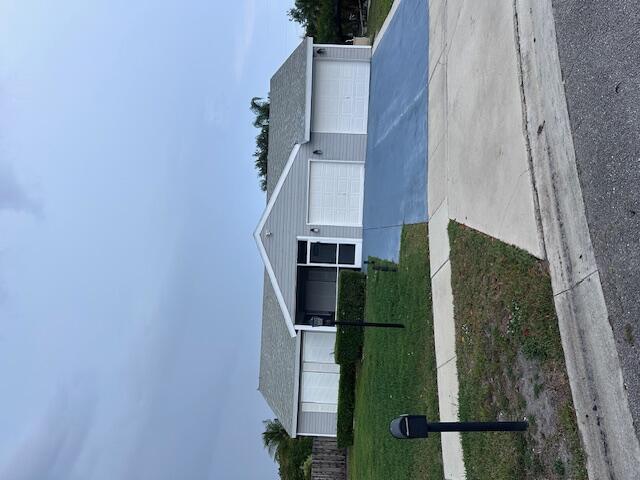 7758 N Blairwood Cir Cir, Lake Worth, Palm Beach County, Florida - 3 Bedrooms  
2 Bathrooms - 
