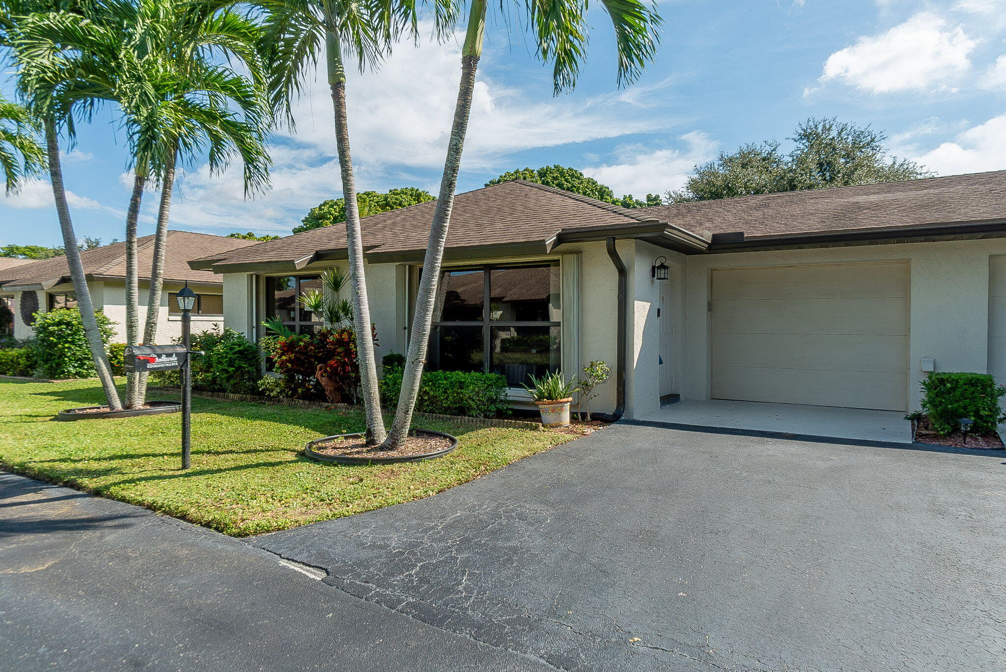 Property for Sale at 4724 Greentree Circle A, Boynton Beach, Palm Beach County, Florida - Bedrooms: 2 
Bathrooms: 2  - $299,000