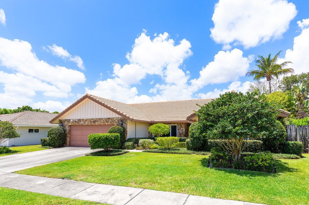 Property for Sale at 1935 Sw 7th Court, Boca Raton, Palm Beach County, Florida - Bedrooms: 4 
Bathrooms: 2.5  - $1,325,000