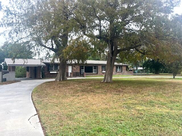 2031 Bacom Point Road, Pahokee, Palm Beach County, Florida - 3 Bedrooms  
3 Bathrooms - 