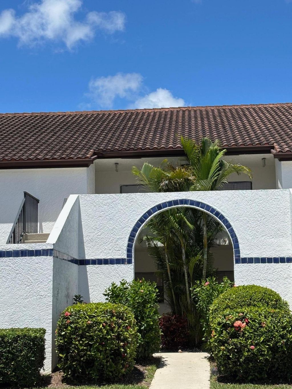 Photo of 6041 SE Landing Way SE #17, Stuart, FL 34997 (MLS # RX-11114742)