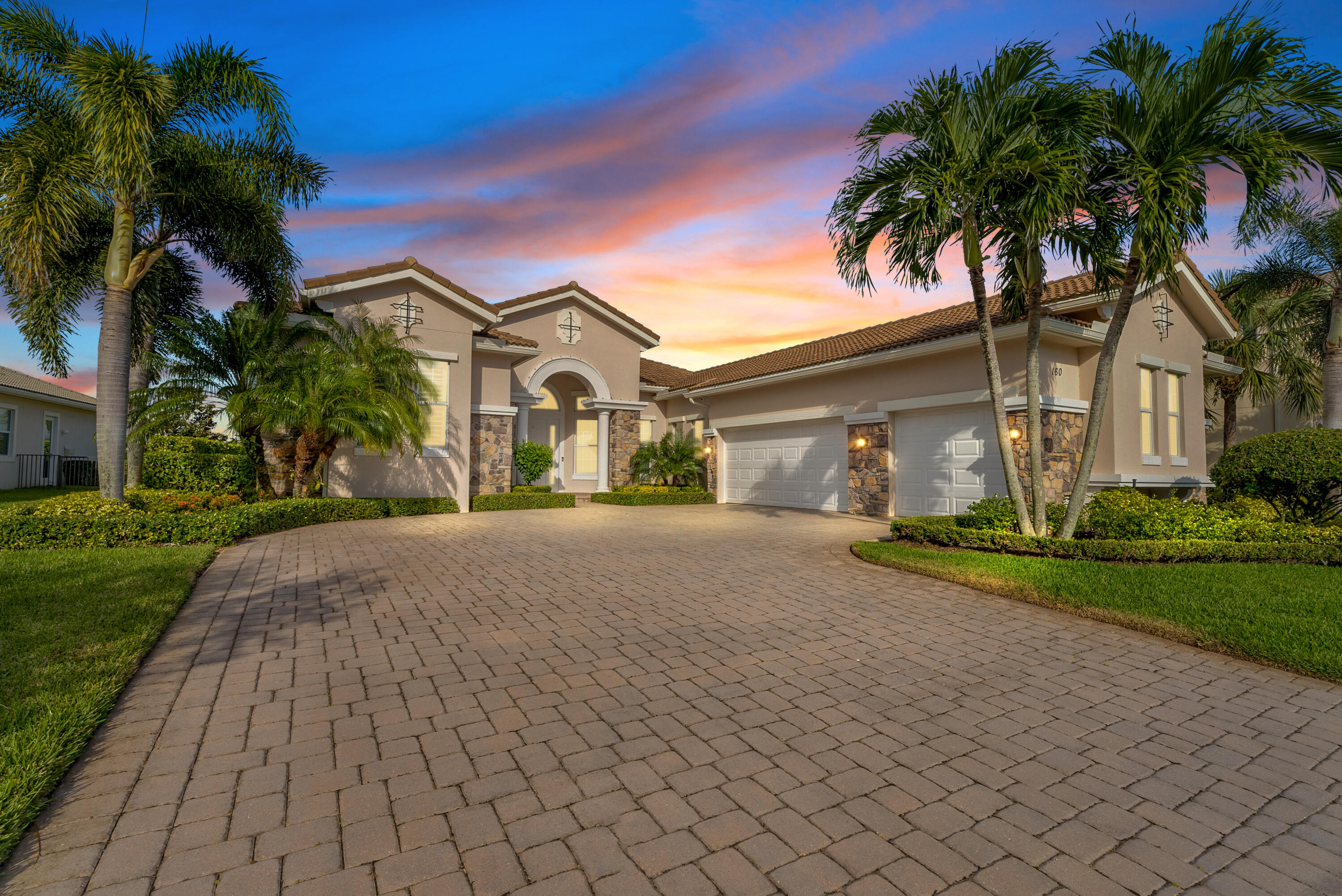 Property for Sale at 160 Partisan Court, Jupiter, Palm Beach County, Florida - Bedrooms: 4 
Bathrooms: 4  - $2,195,000