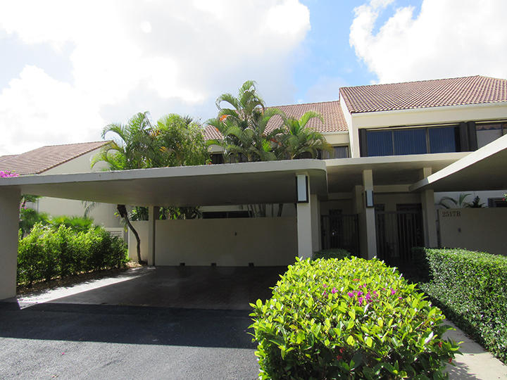 Photo 1 of 2517 Presidential Way A, West Palm Beach, Florida, $1,950, Web #: 10478873