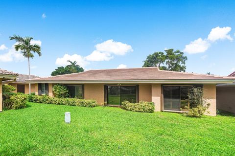 Tiny photo for 3650 N 36th Avenue #70, Hollywood, FL 33021 (MLS # RX-11124223)