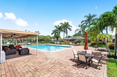 Tiny photo for 3650 N 36th Avenue #70, Hollywood, FL 33021 (MLS # RX-11124223)