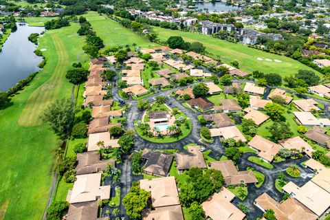 Tiny photo for 3650 N 36th Avenue #70, Hollywood, FL 33021 (MLS # RX-11124223)