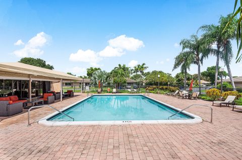 Tiny photo for 3650 N 36th Avenue #70, Hollywood, FL 33021 (MLS # RX-11124223)