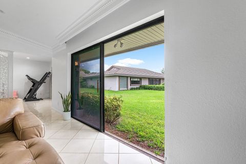 Tiny photo for 3650 N 36th Avenue #70, Hollywood, FL 33021 (MLS # RX-11124223)