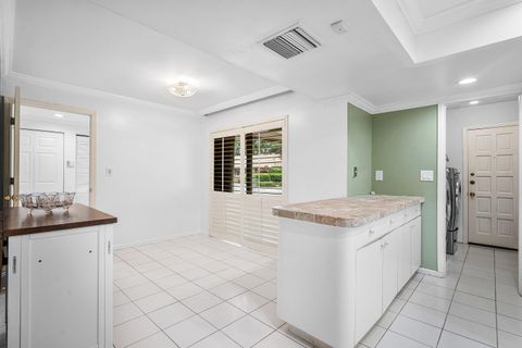 Tiny photo for 3650 N 36th Avenue #70, Hollywood, FL 33021 (MLS # RX-11124223)